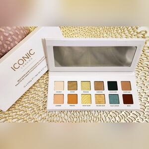 Iconic London Beachside Babe Eyeshadow Palette